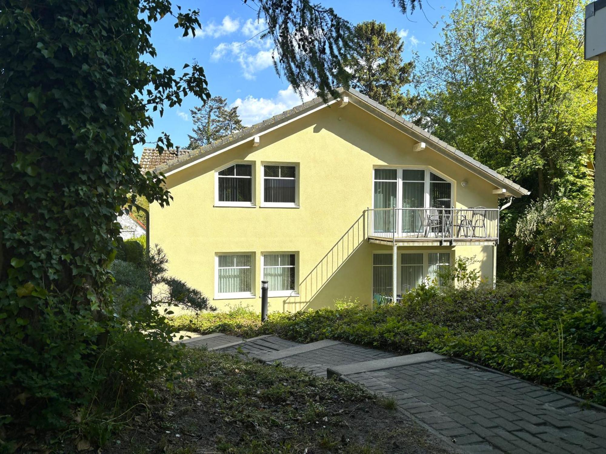 Haus Oie Idyll Mit Balkon 10 Minuten Zum Strand Цинновиц Экстерьер фото
